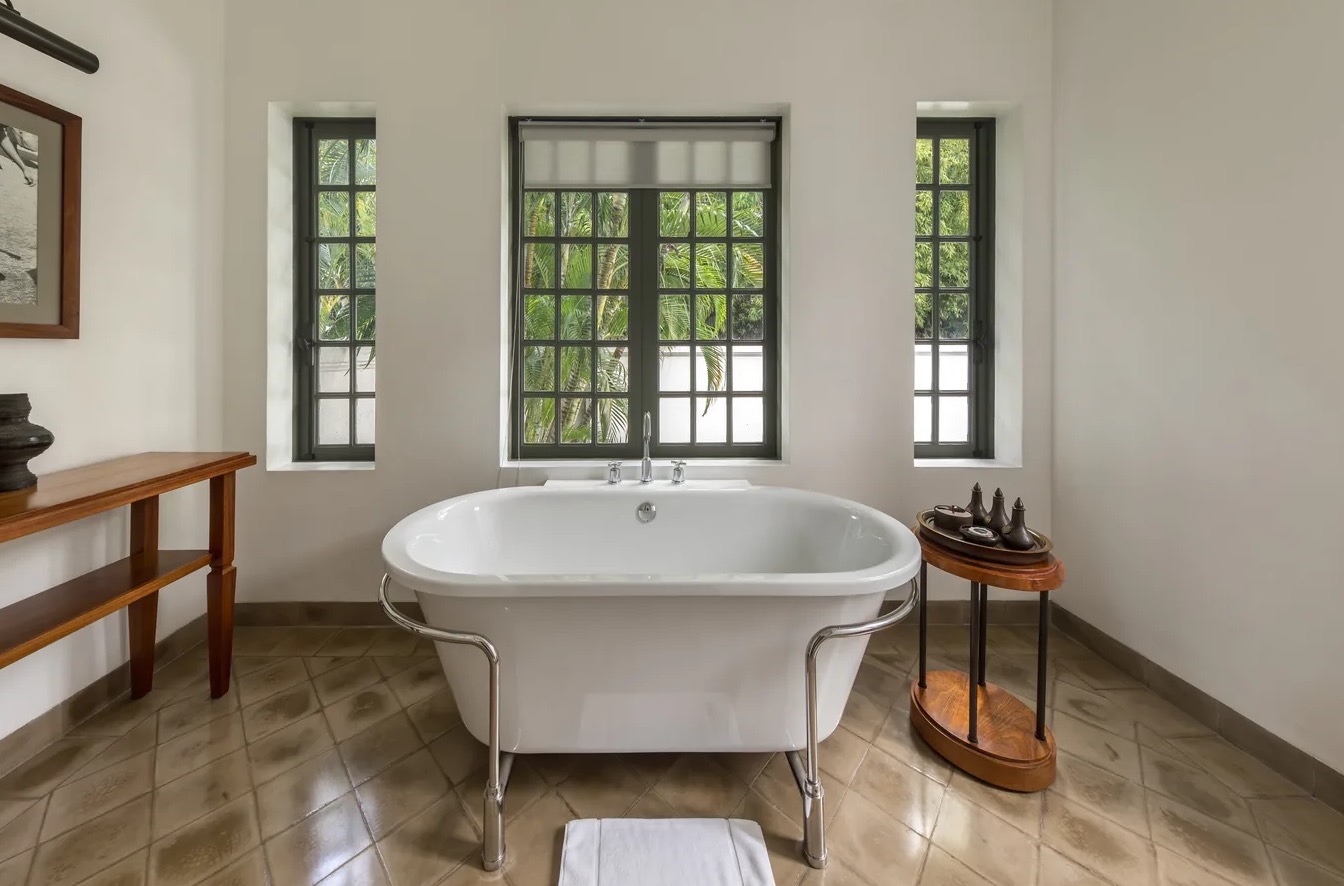 Bathroom Mold Removal in Boynton Beach, FL